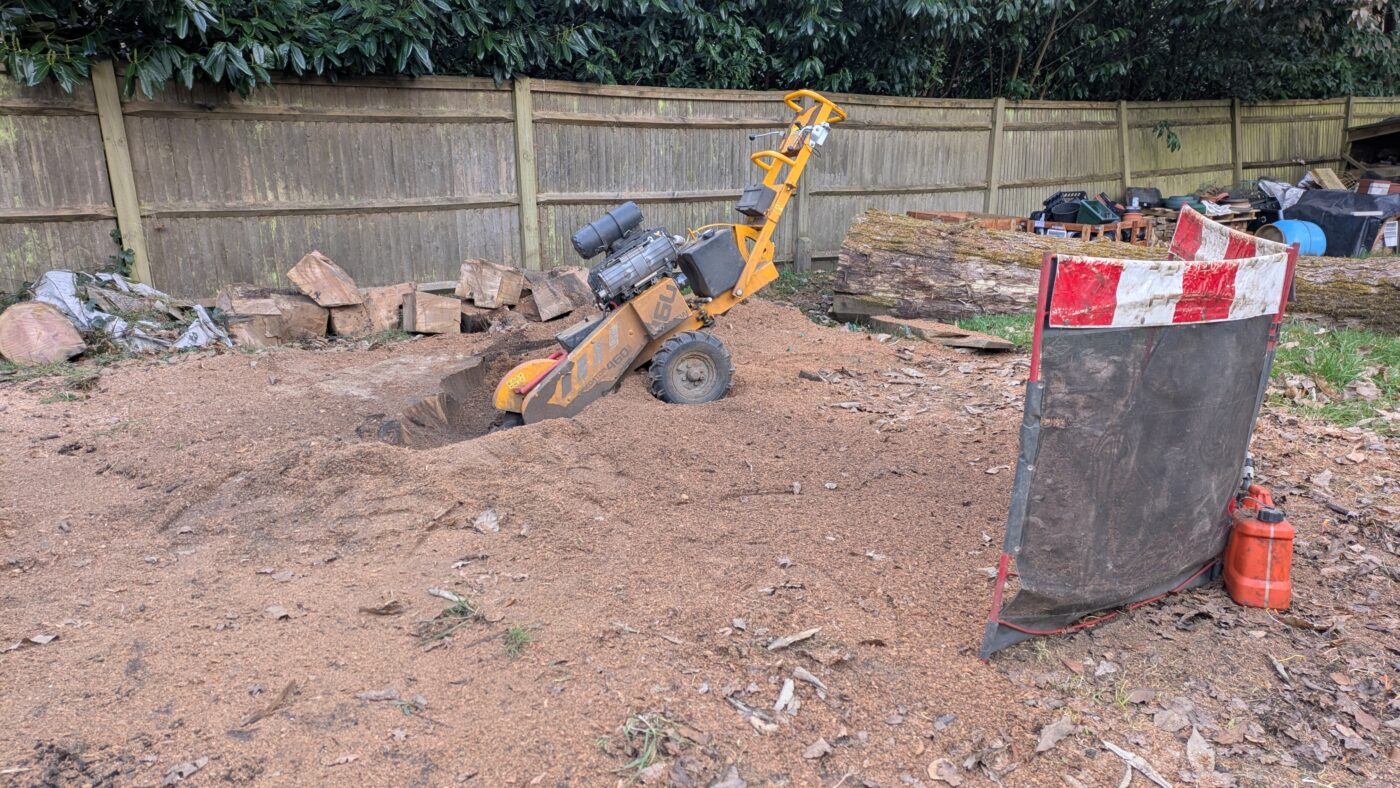 stump grinding godalming